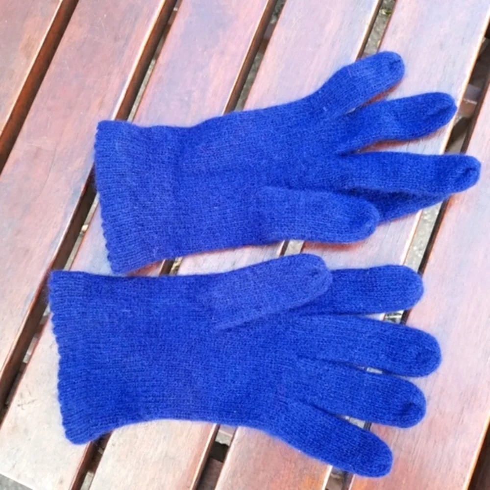 Embellished Gloves Enamel Buttons Chains